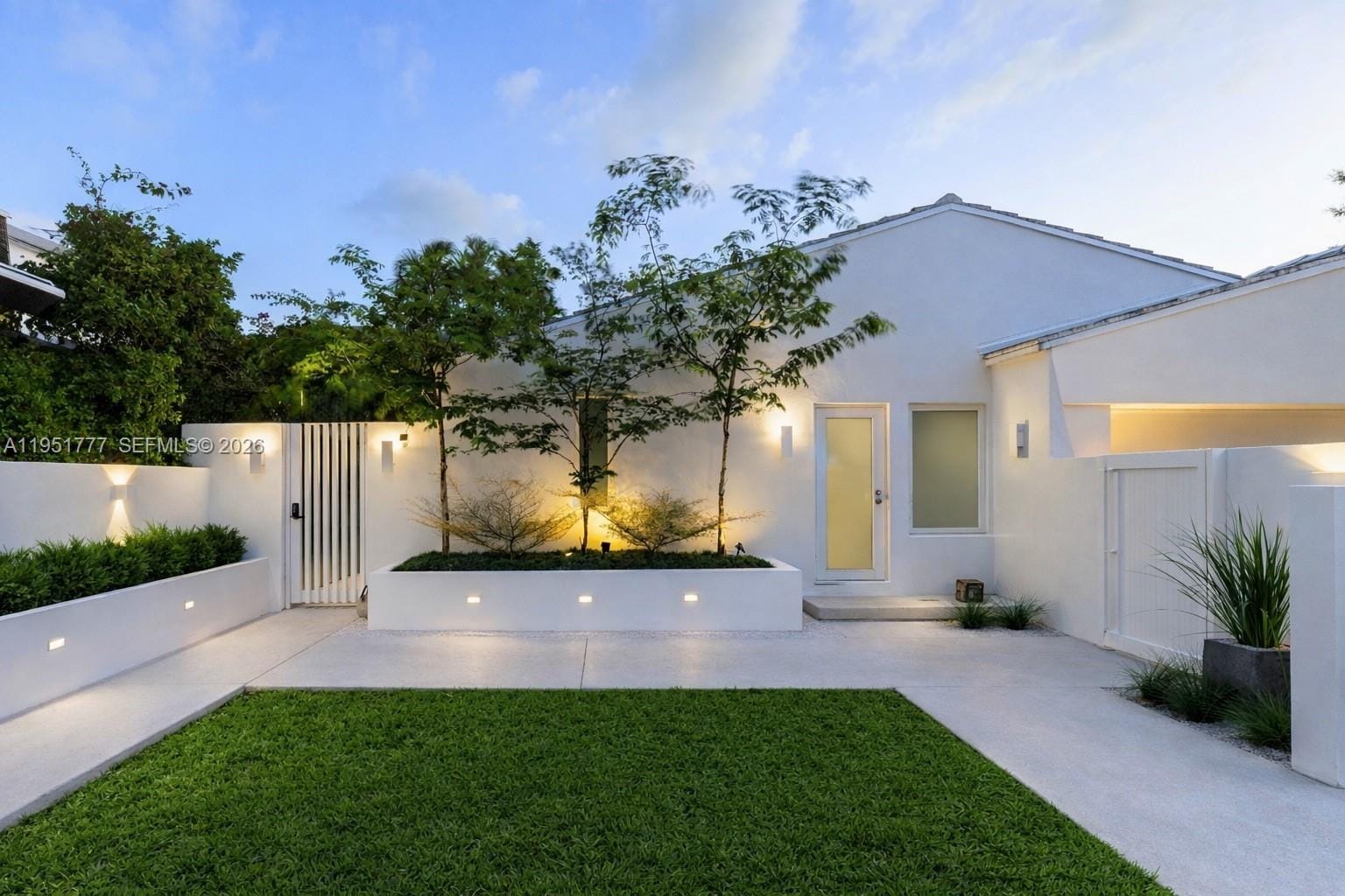 3325 Pine Tree Drive, Miami Beach, FL 33140 photo 19