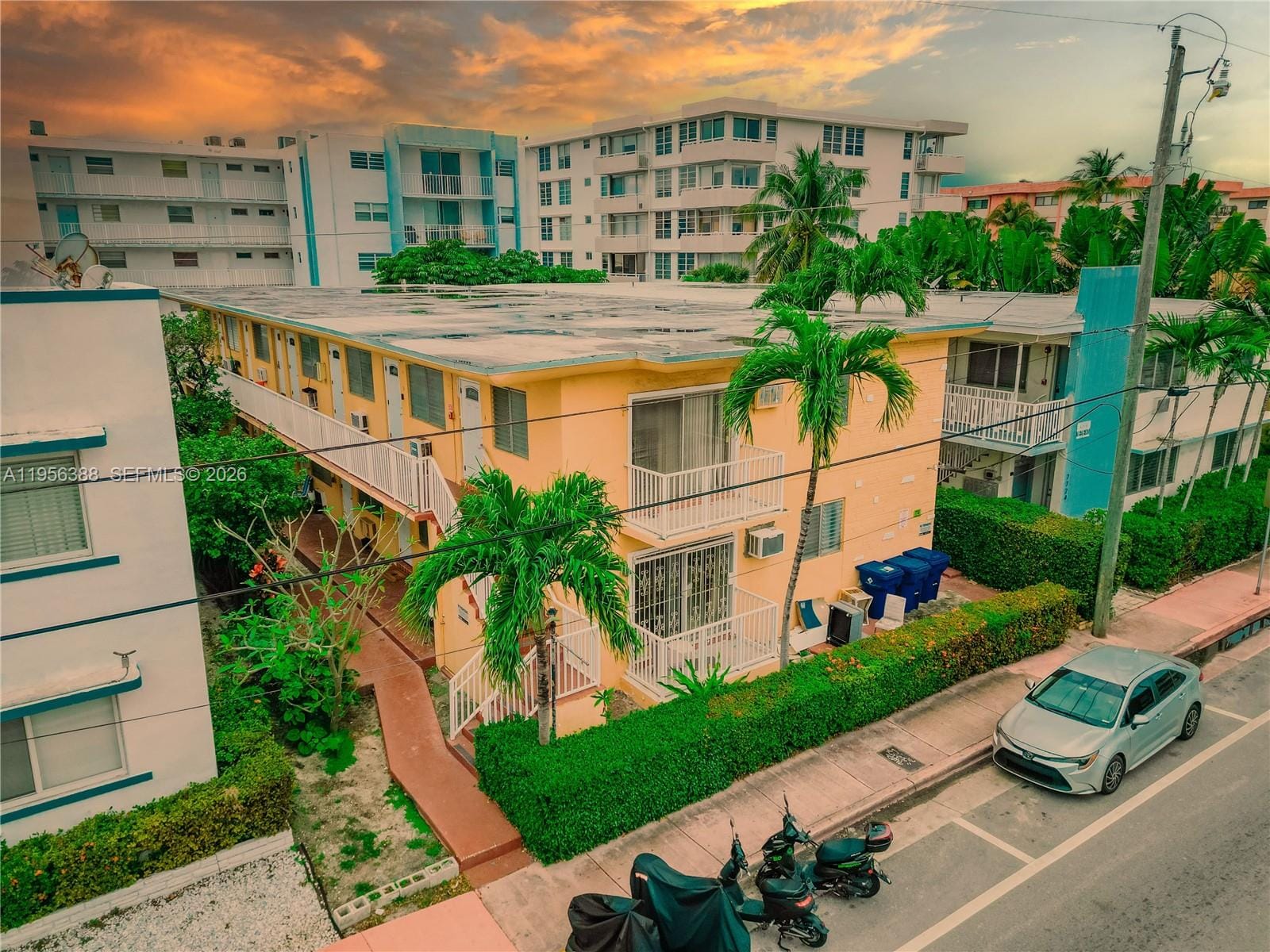 7720 Harding Avenue 8, Miami Beach, FL 33141