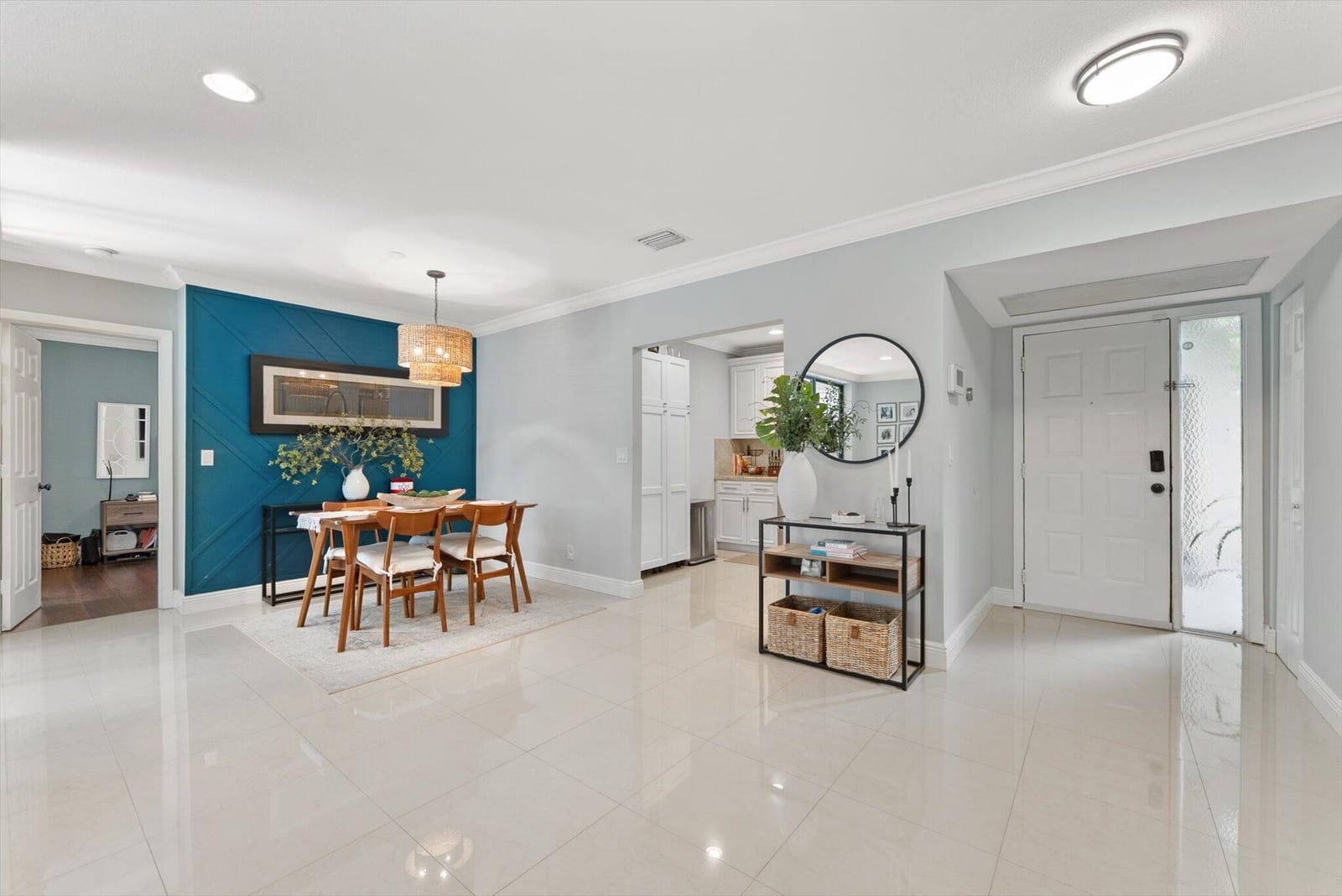 4475 Carambola Circle S 27328, Coconut Creek, FL 33066 photo 2