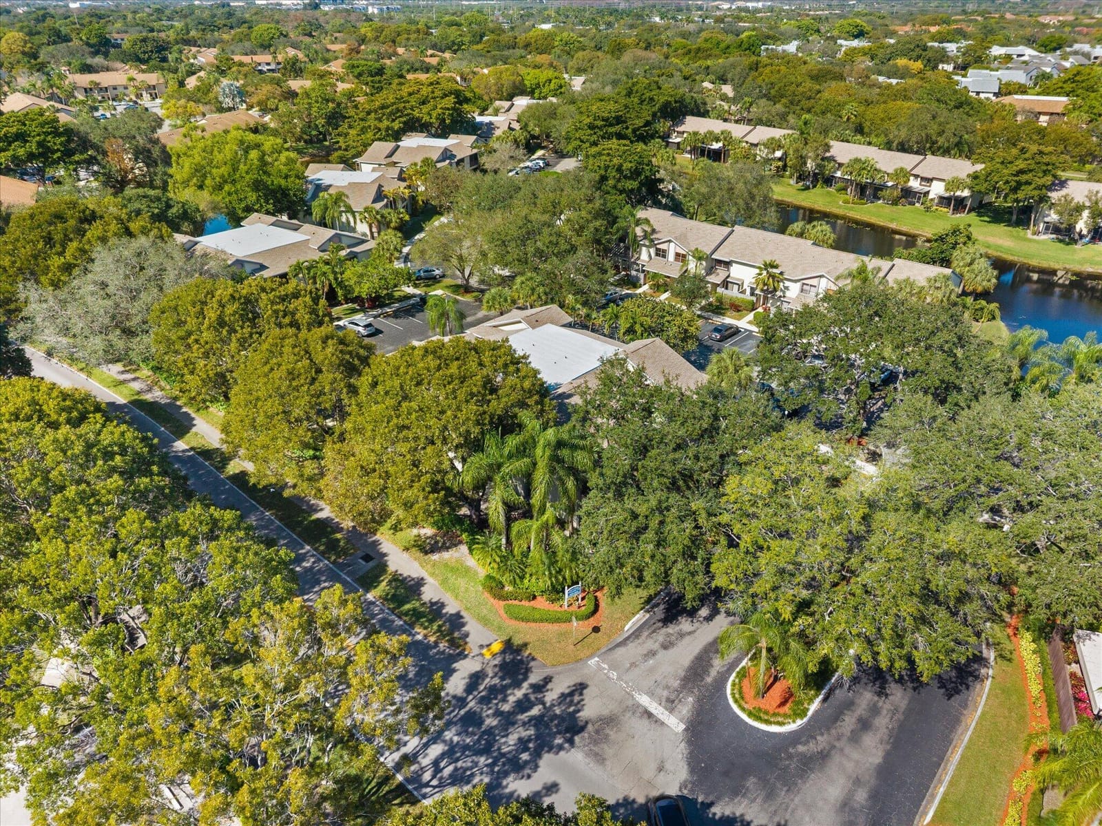 4475 Carambola Circle S 27328, Coconut Creek, FL 33066 photo 28