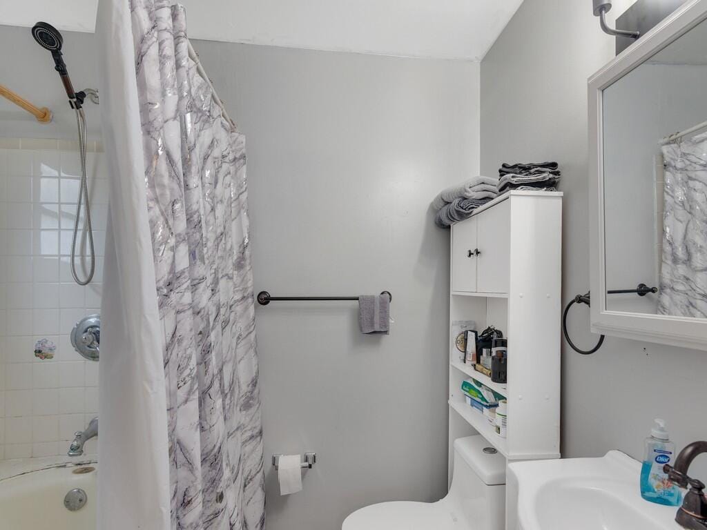 542 SE Faith Terrace — photo 6