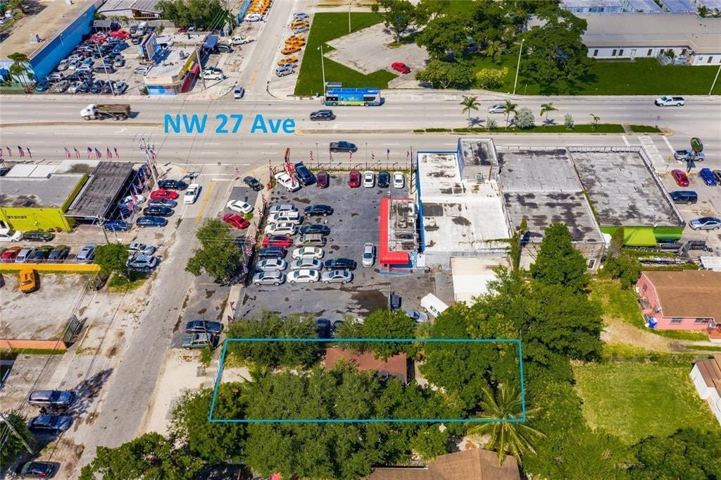 2621 NW 32nd Street — photo 9