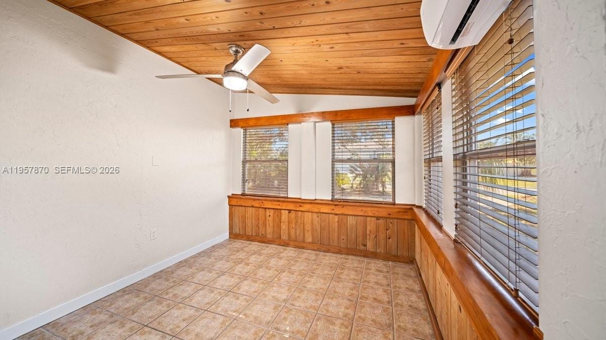 170 Poinsettia Circle NE — photo 9