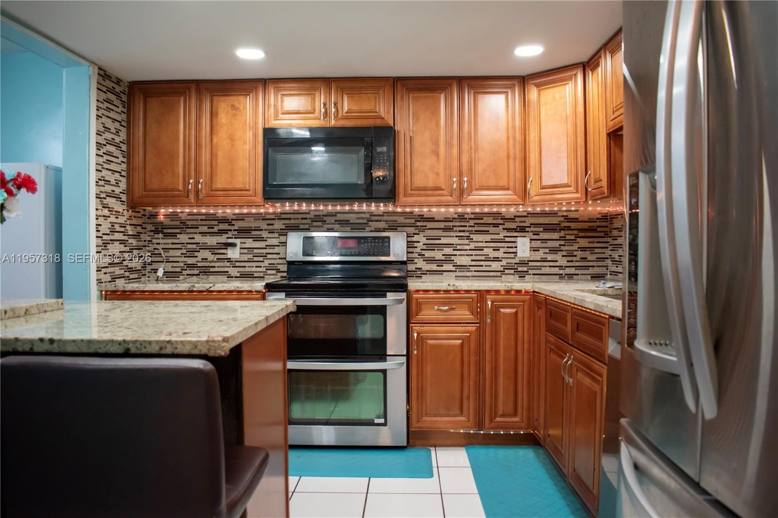 4144 Inverrary Drive 15G — photo 8