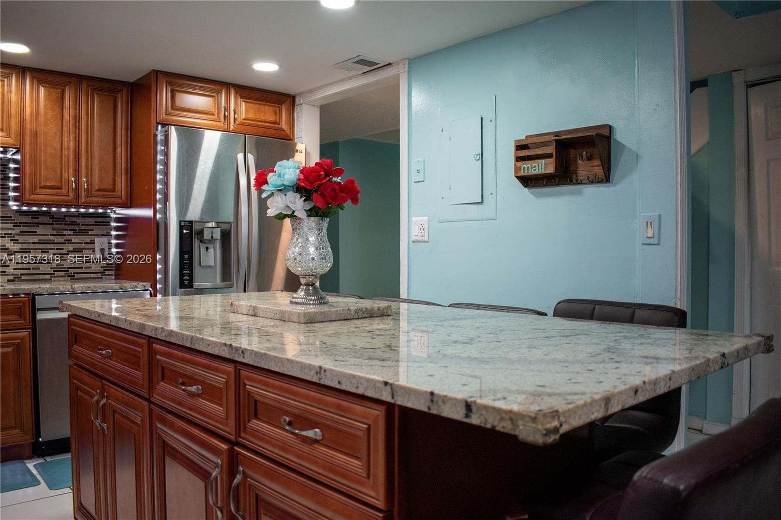 4144 Inverrary Drive 15G — photo 10