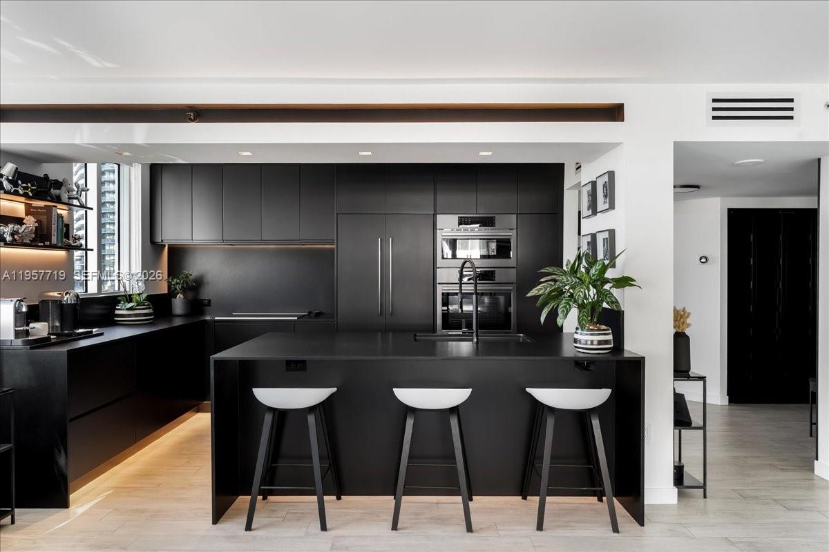 650 West Avenue 712, Miami Beach, FL 33139, Miami Beach