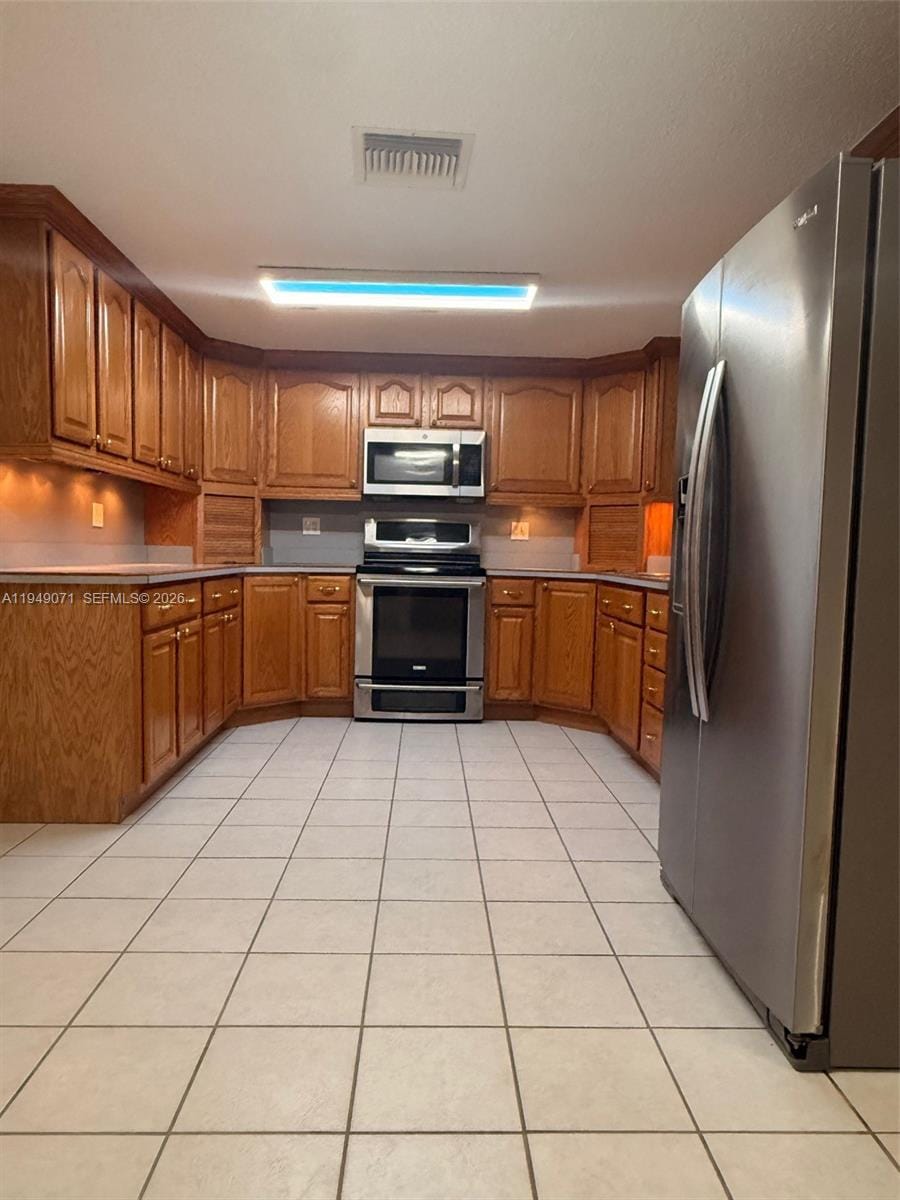 3709 Grand Concuorse — photo 11