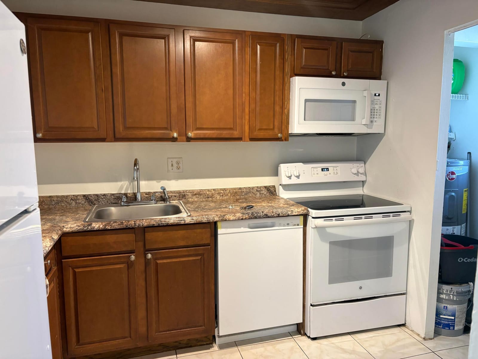 8000 Colony Circle 201 — photo 2