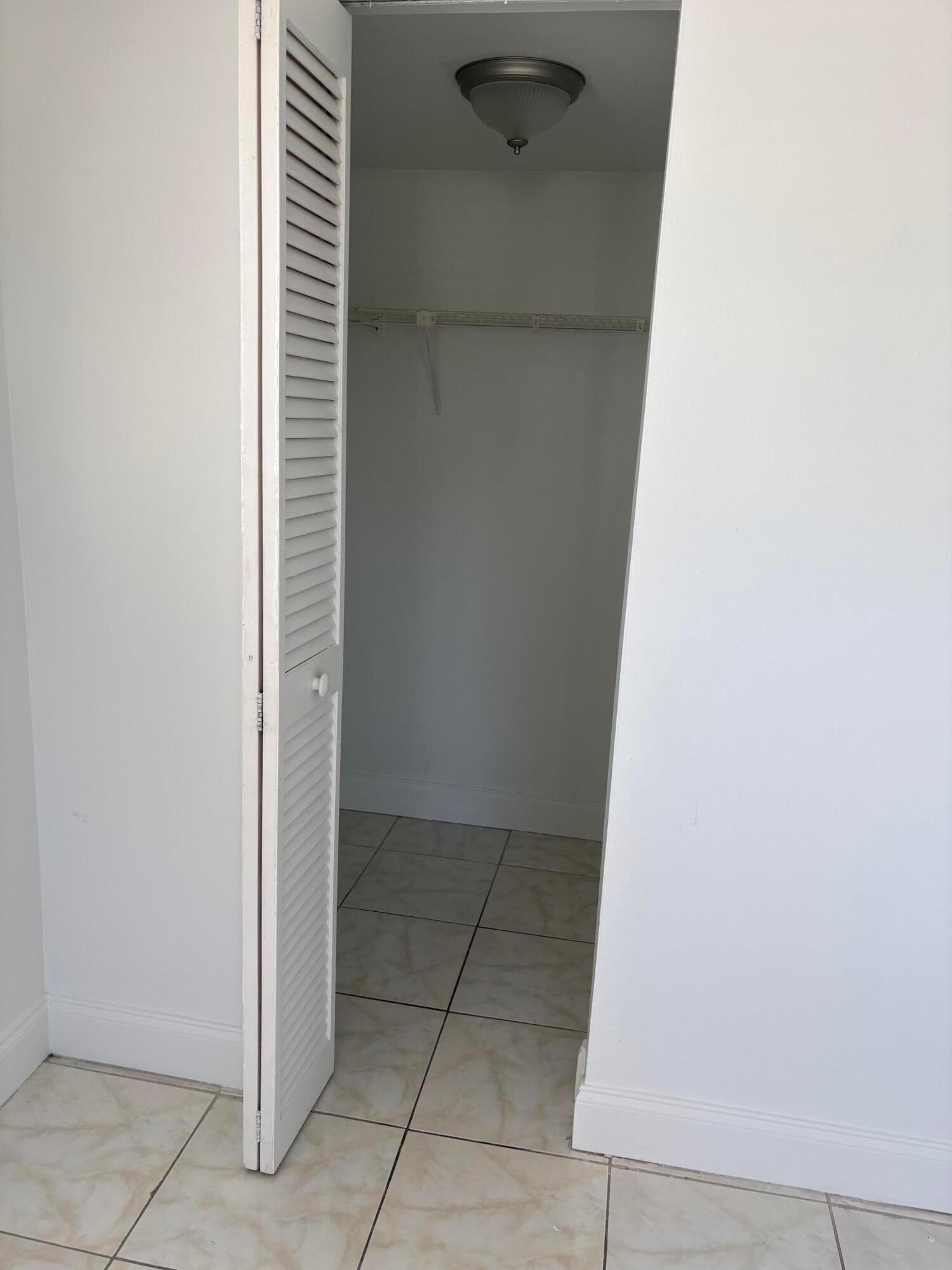 8000 Colony Circle 201 — photo 10