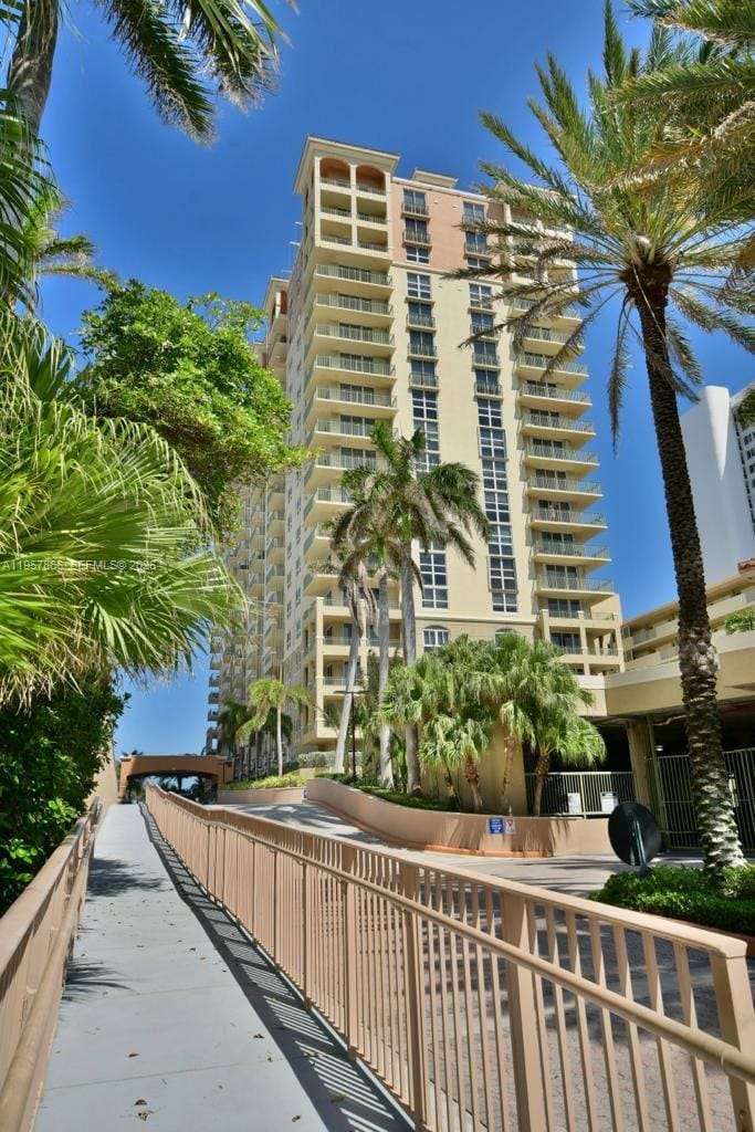 2080 S Ocean Drive 303, Hallandale Beach, FL 33009 photo 4