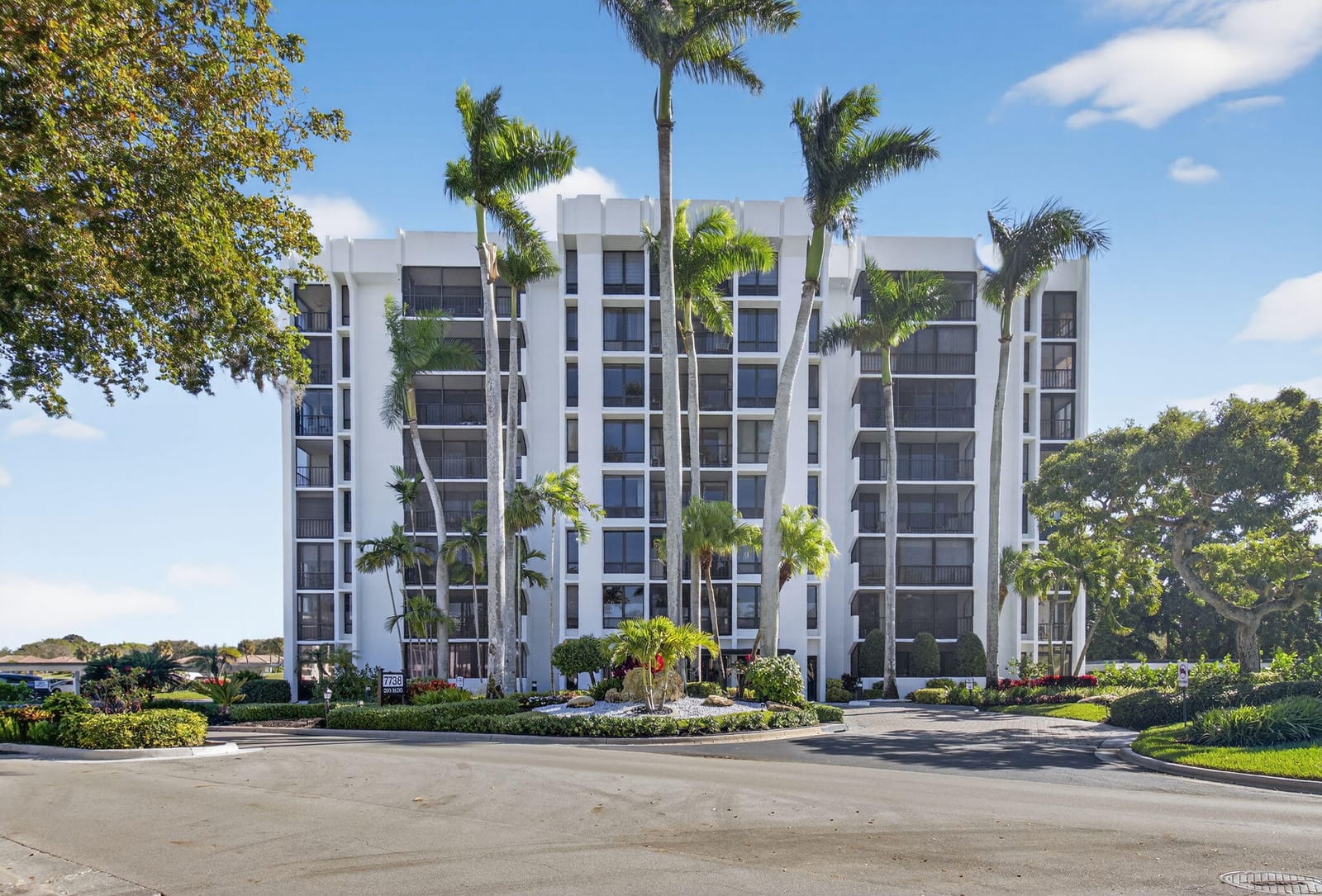 7738 Lakeside Boulevard 352, Boca Raton, FL 33434 photo 24