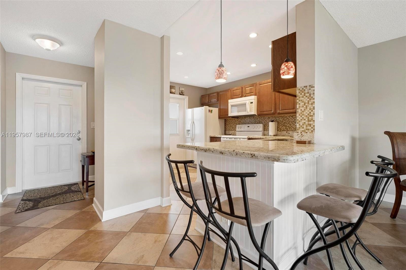 1000 NE 14th Avenue 602 — photo 4
