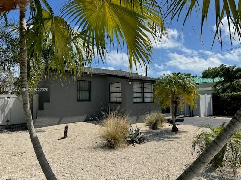 1401 SW 3rd Avenue, Dania Beach, FL 33004 photo 2