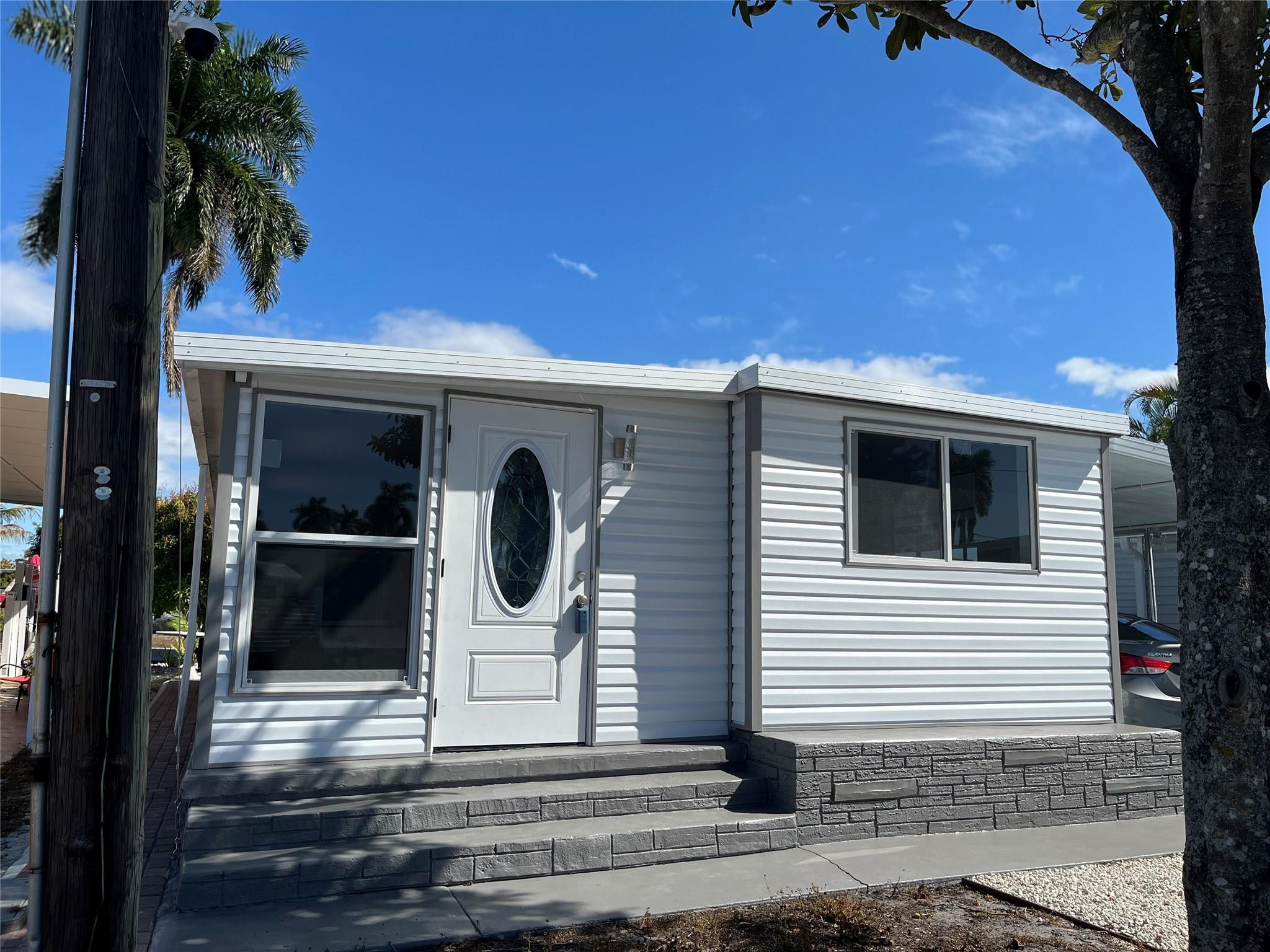 1720 SW 85th Avenue, Davie, FL 33324, Davie