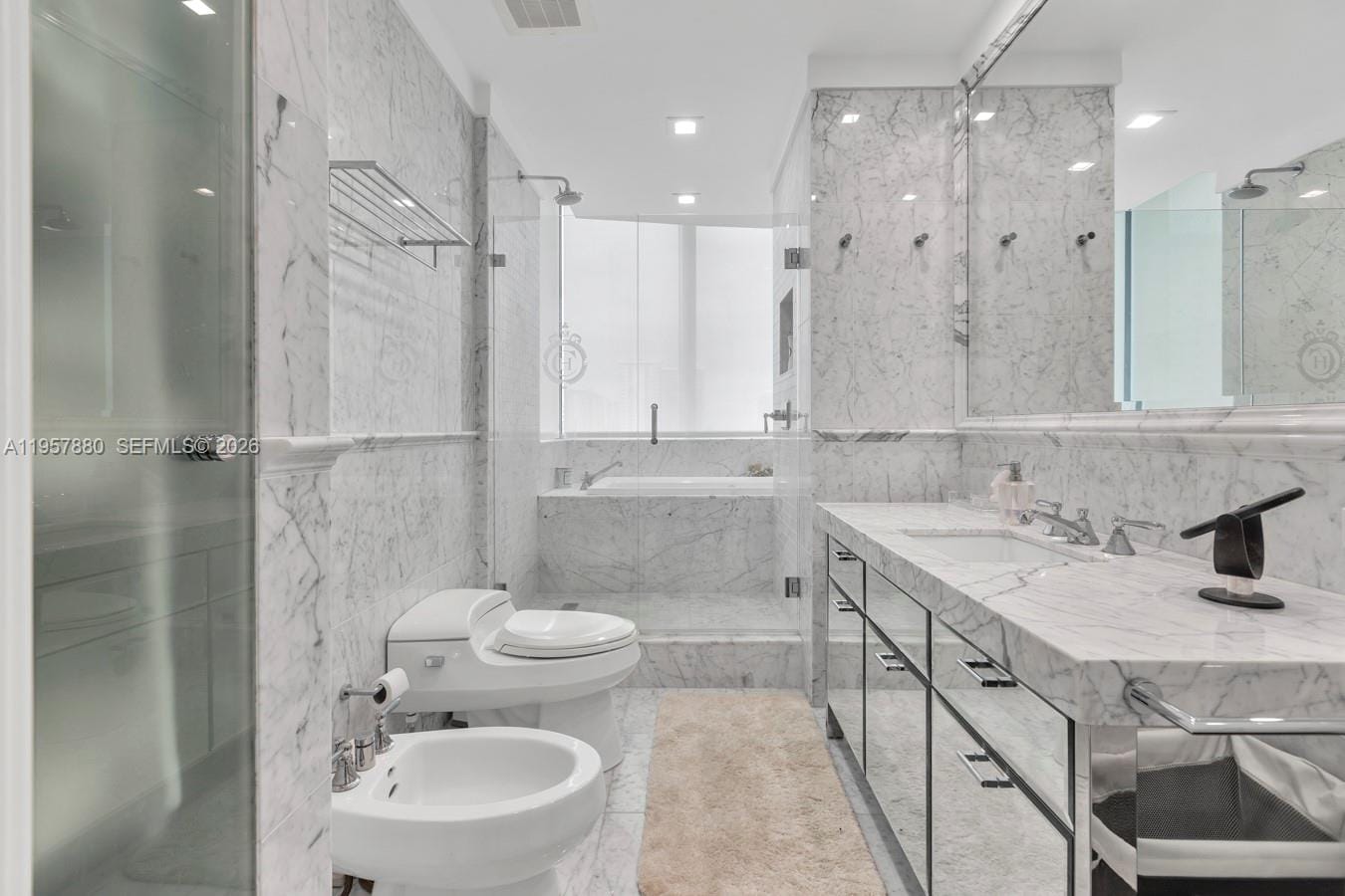 17475 Collins Avenue 304, Sunny Isles Beach, FL 33160 photo 19