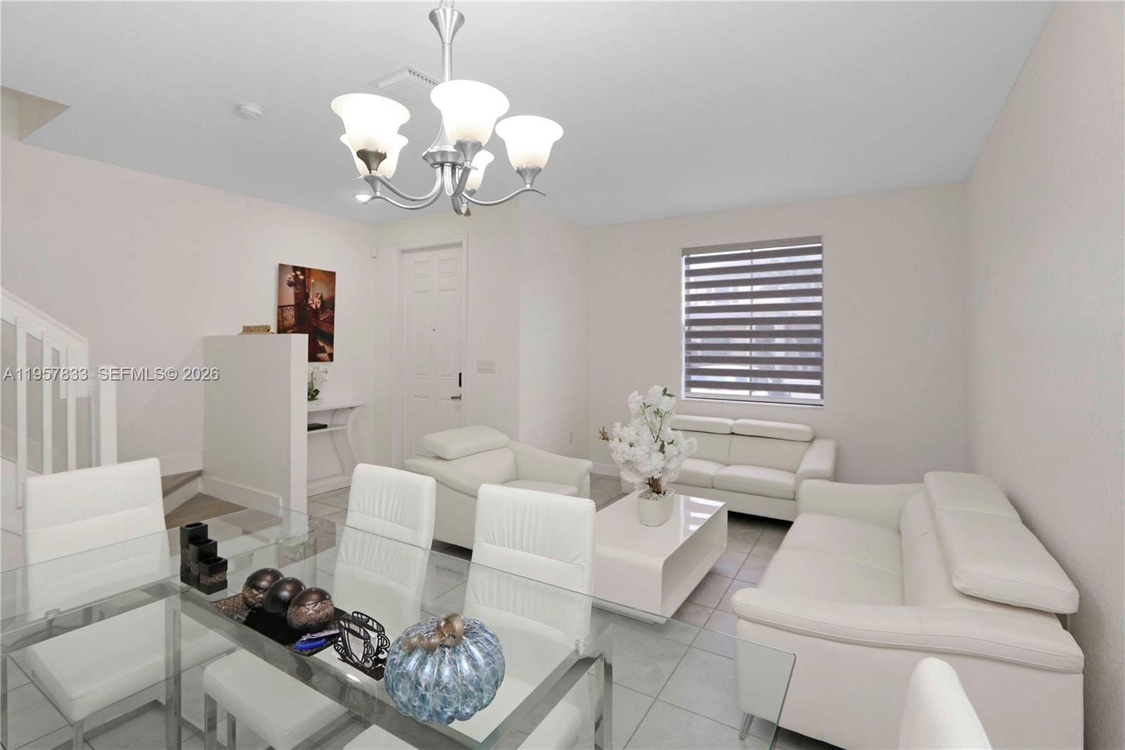10628 W 33rd Way, Hialeah, FL 33018 photo 2