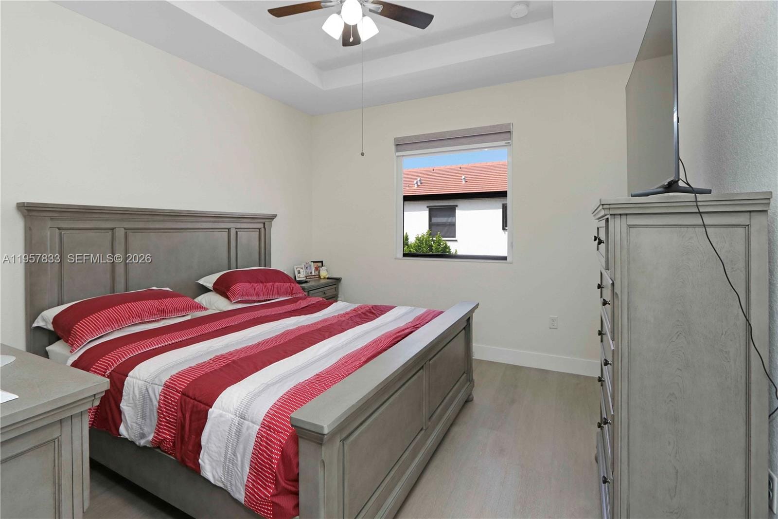 10628 W 33rd Way, Hialeah, FL 33018 photo 8