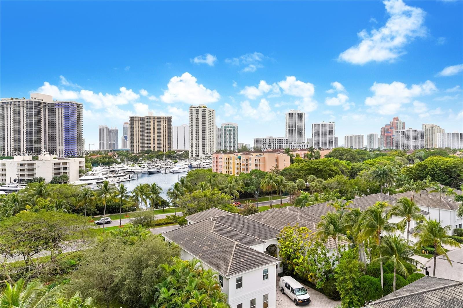 19900 E Country Club Drive 702, Aventura, FL 33180 photo 17