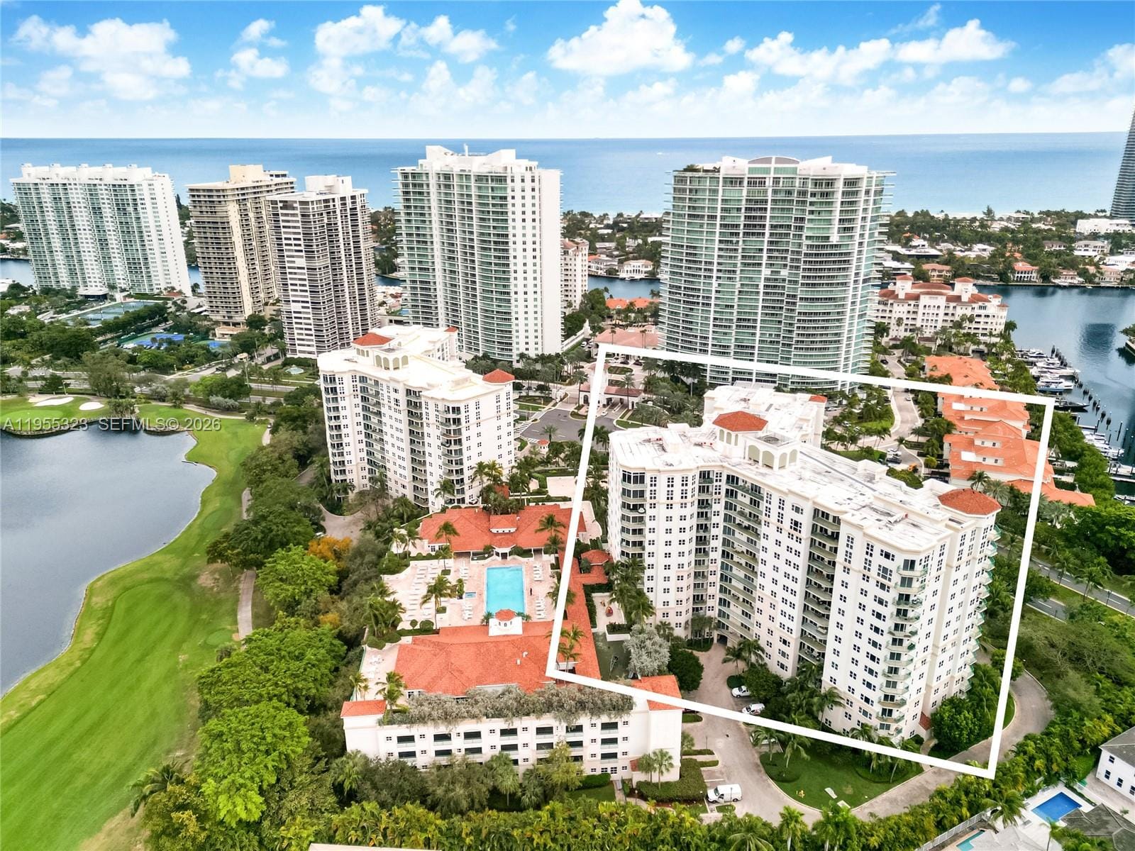 19900 E Country Club Drive 702, Aventura, FL 33180 photo 20