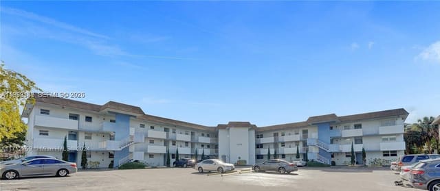 1400 Tallwood Avenue 204, Hollywood, FL 33021