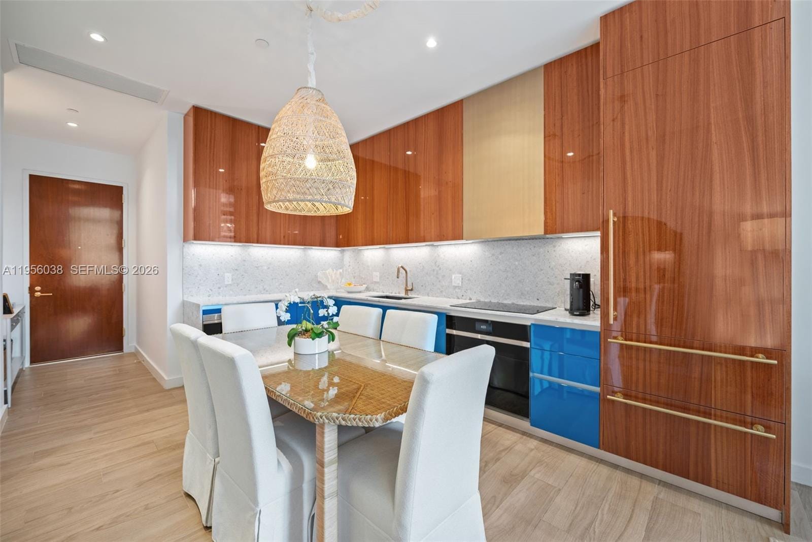 2655 S Bayshore Drive 805 — photo 6