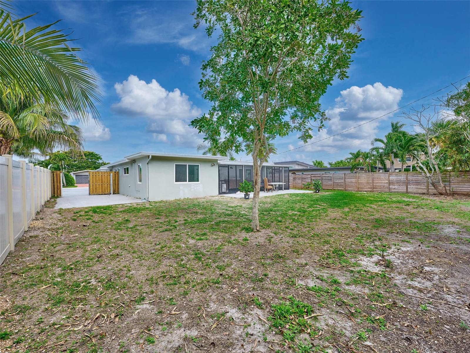 440 NW 37th Street, Oakland Park, FL 33309 photo 13