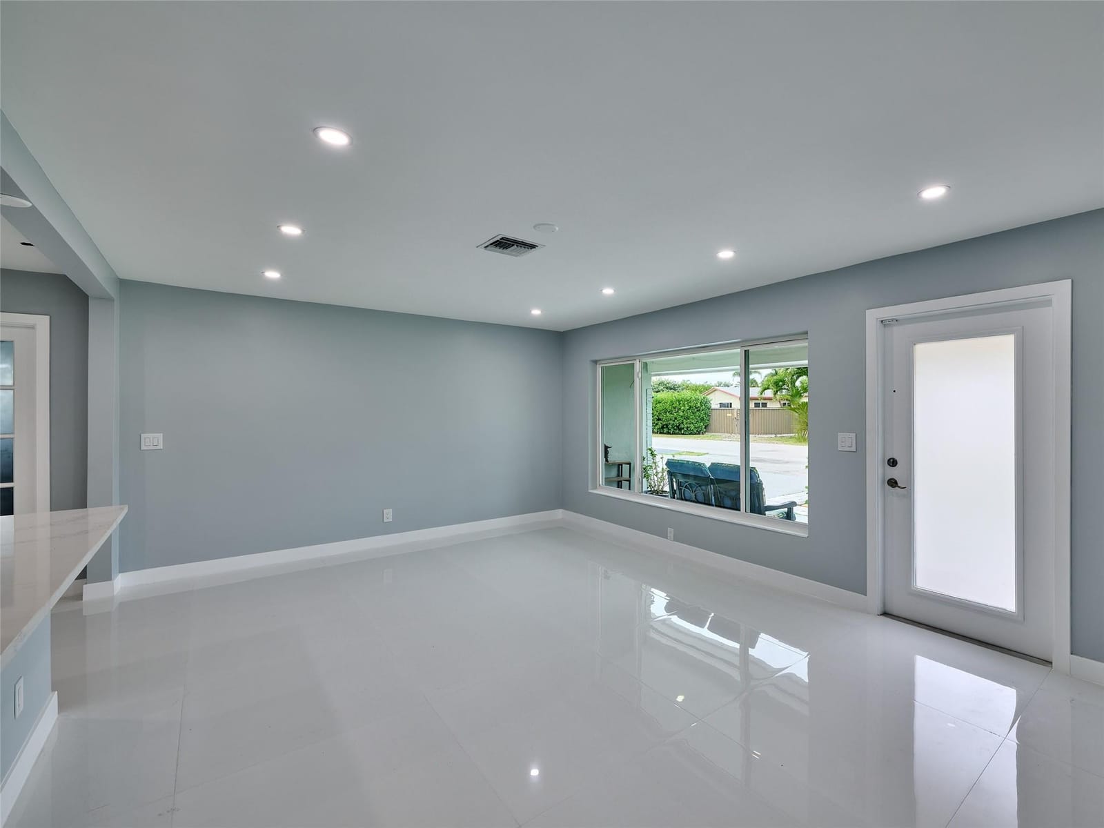 440 NW 37th Street, Oakland Park, FL 33309 photo 17