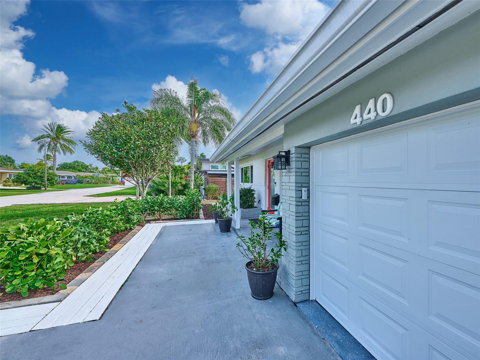 440 NW 37th Street, Oakland Park, FL 33309 photo 4