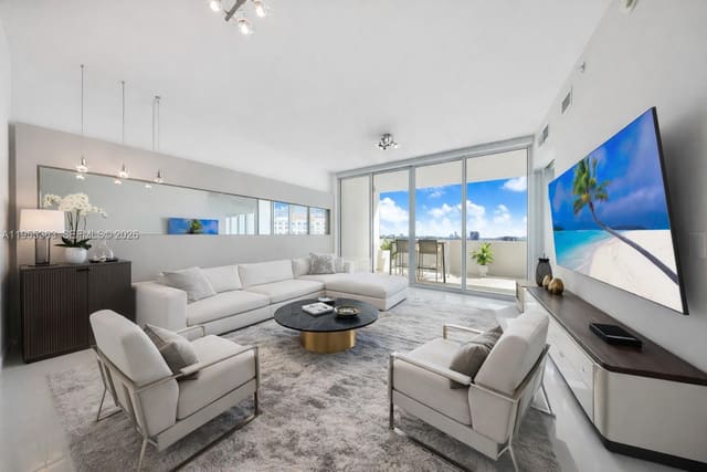 2020 N Bayshore Drive 1205, sold in Paramount Bay Condo, Miami, FL