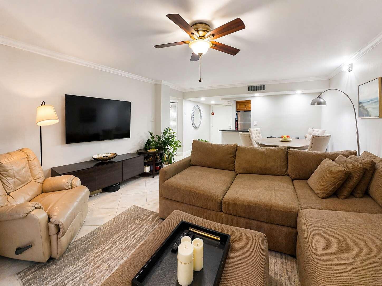 5160 Las Verdes Circle 103, Delray Beach, FL 33484, Delray Beach