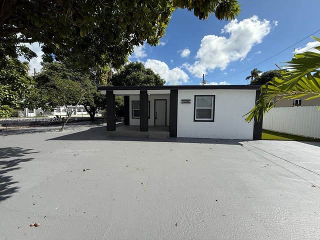 10597 NW 30th Avenue, sold in Acme Gulfair 2nd Addn, Miami, FL
