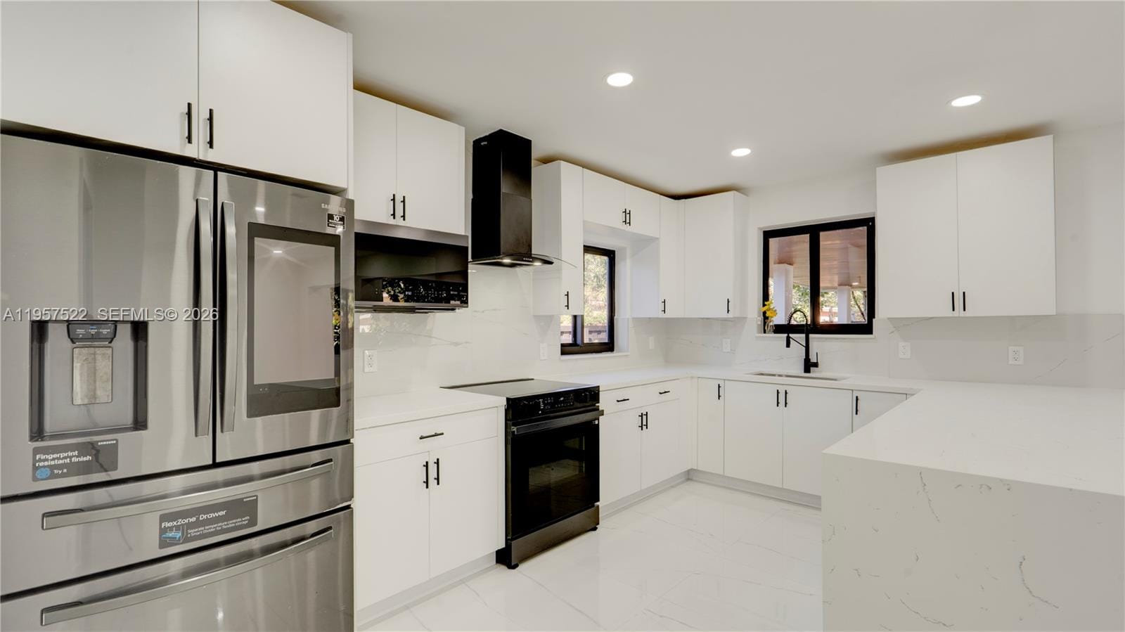 315 NE 160th Terrace, Miami, FL 33162 photo 11
