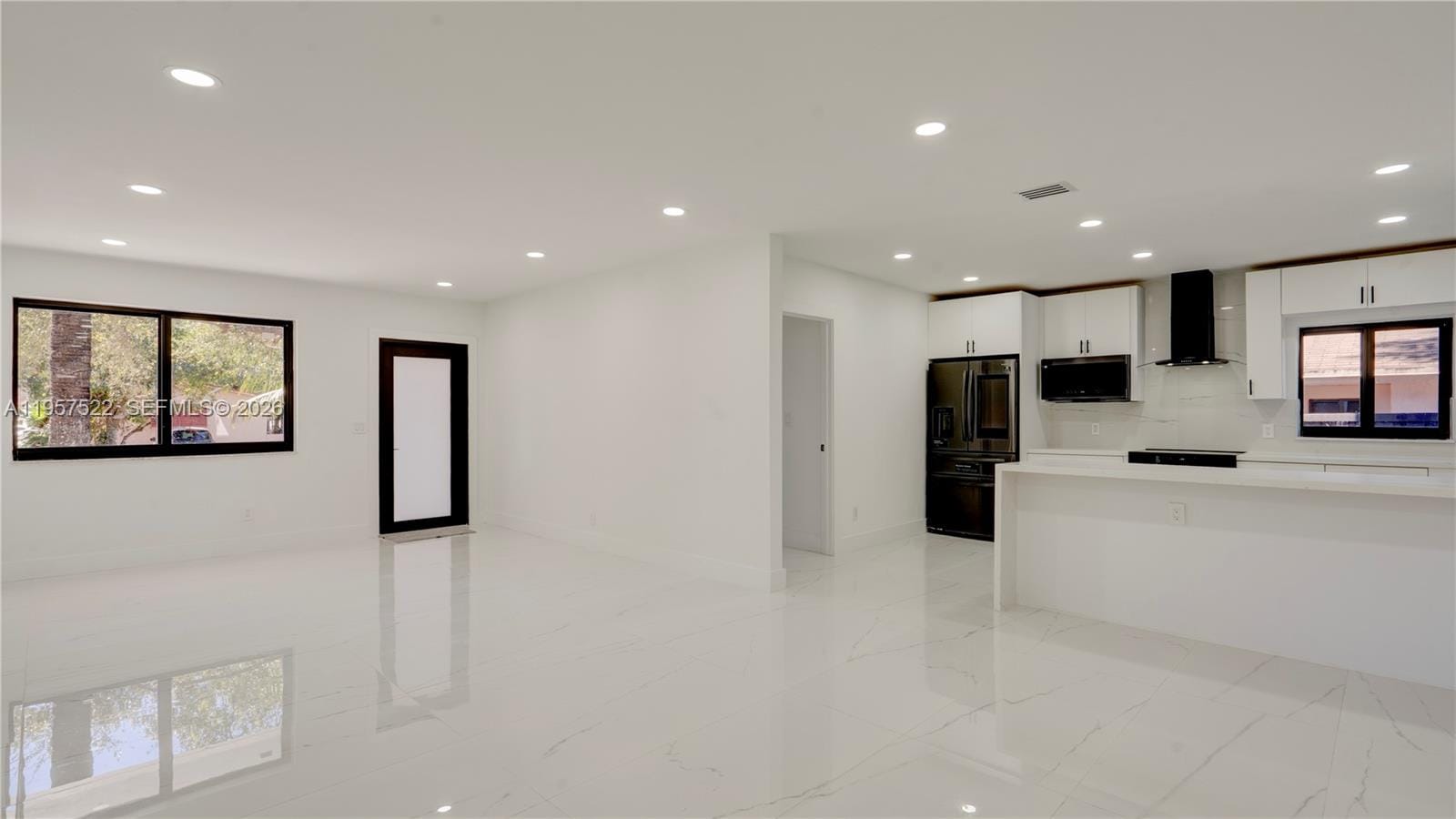 315 NE 160th Terrace, Miami, FL 33162 photo 14