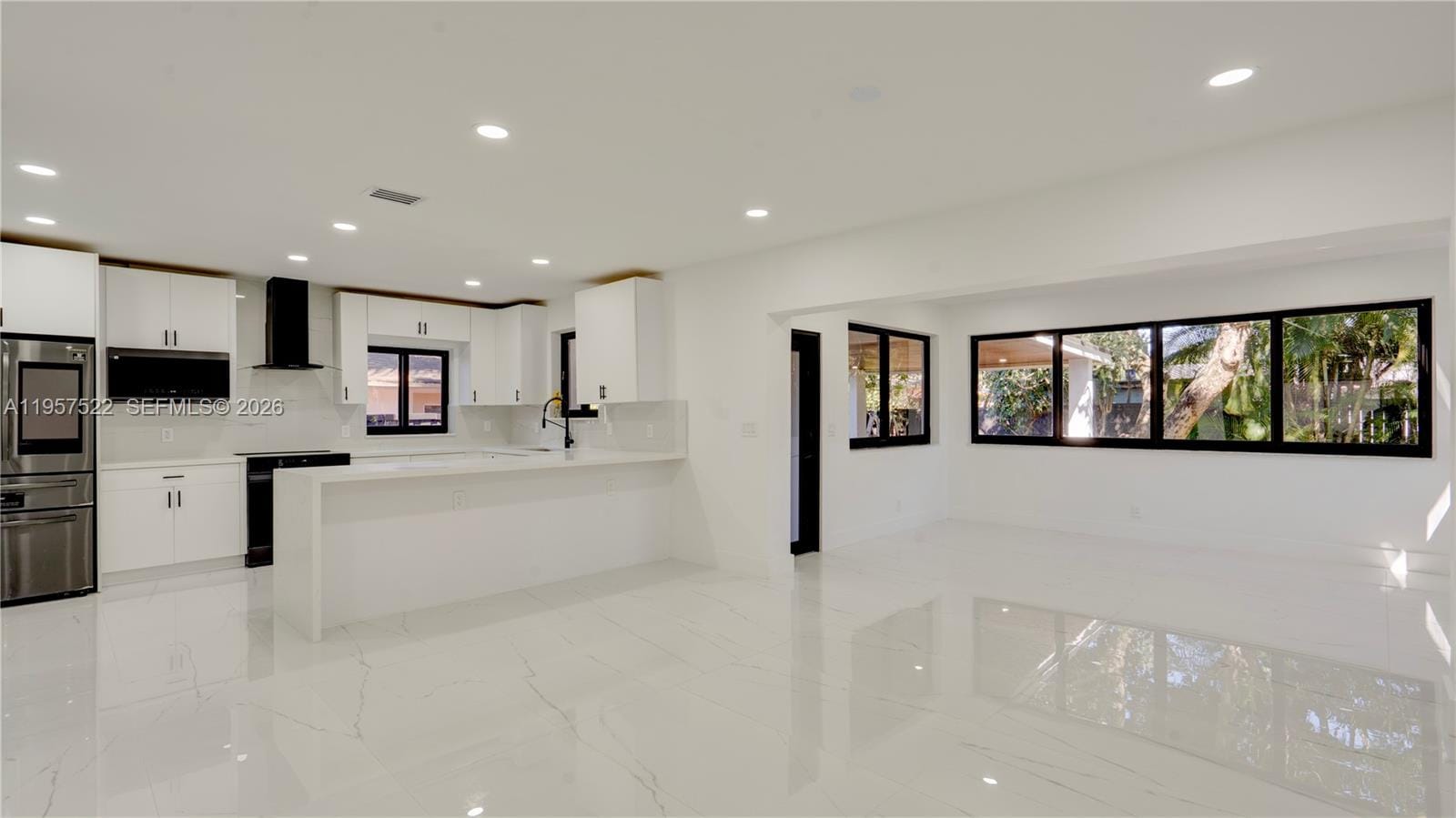 315 NE 160th Terrace, Miami, FL 33162 photo 15