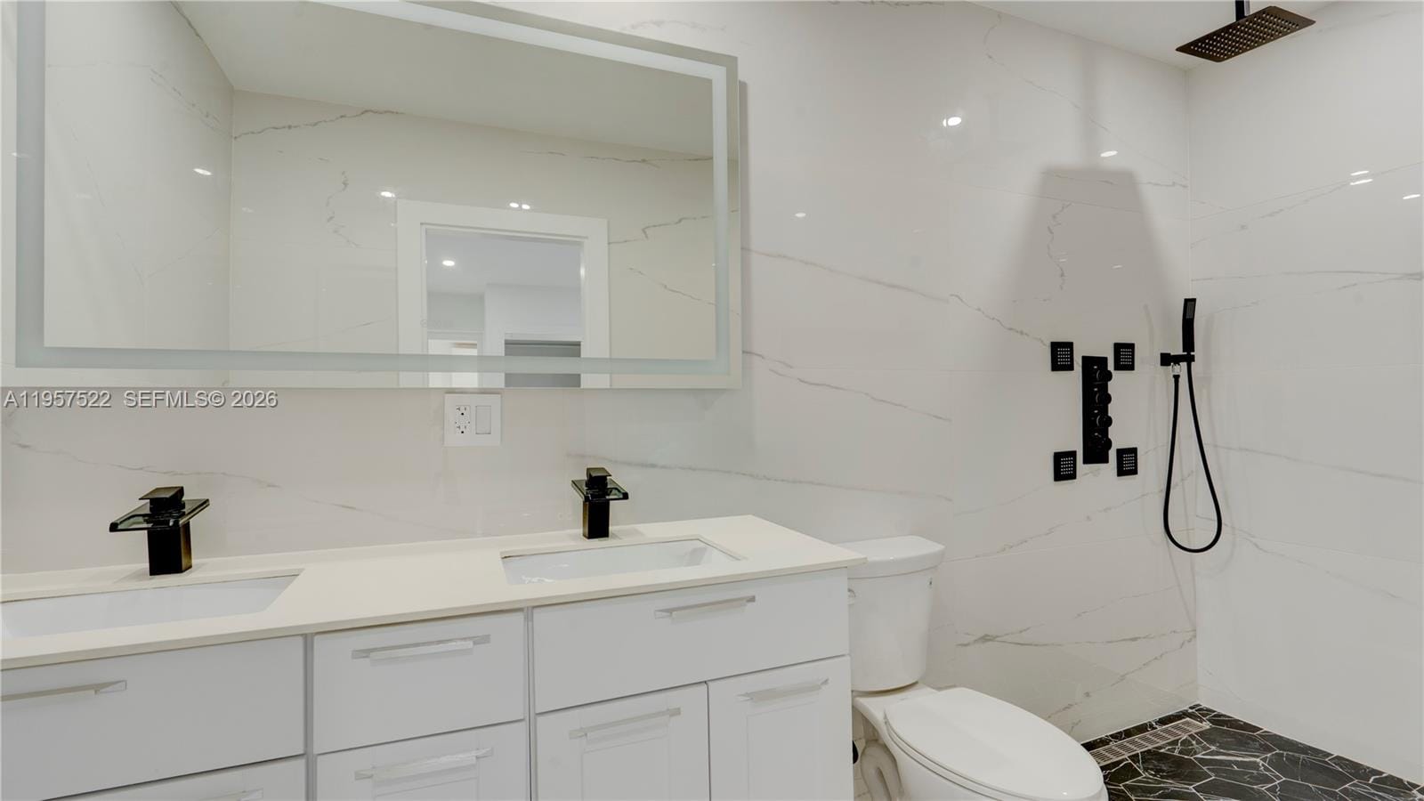315 NE 160th Terrace, Miami, FL 33162 photo 20