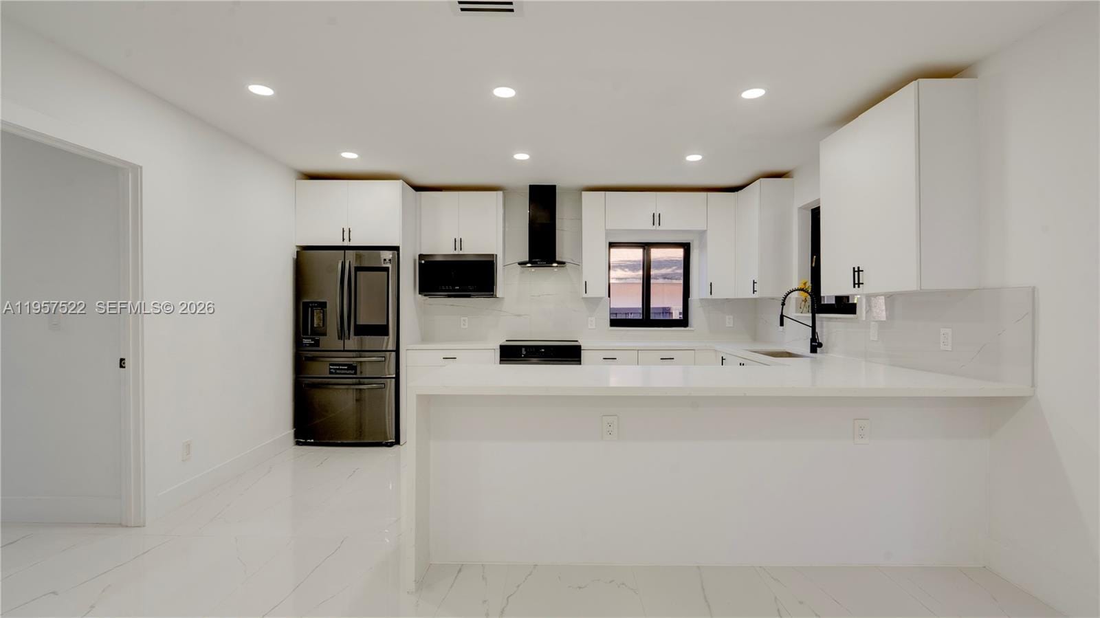 315 NE 160th Terrace, Miami, FL 33162 photo 8