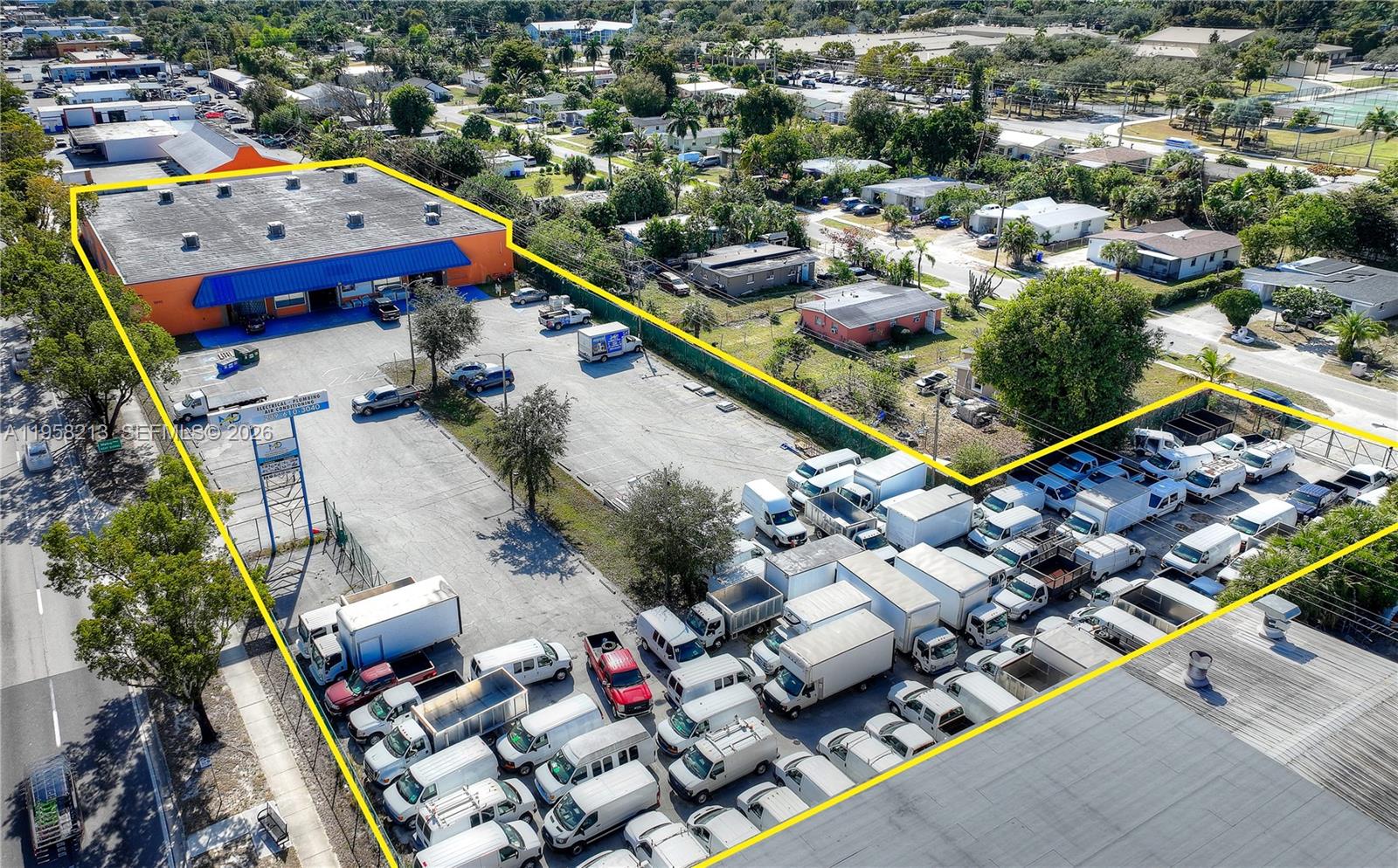 3040 Fowler Street, Fort Myers, FL 33901