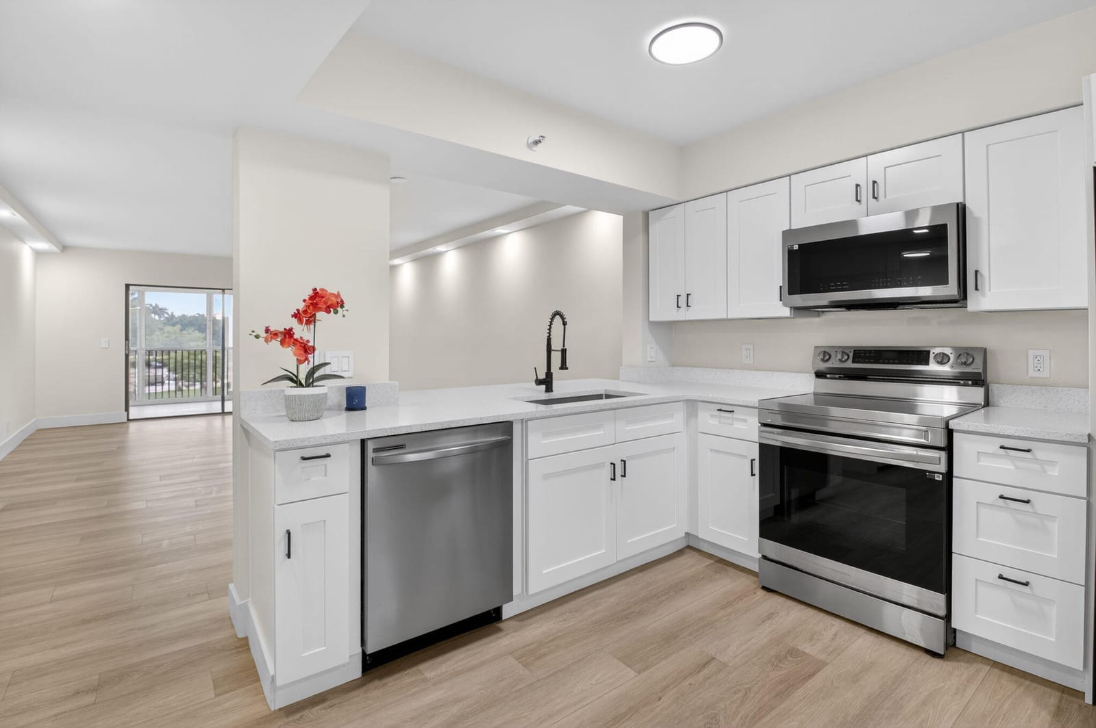 14475 Strathmore Lane 305, Delray Beach, FL 33446