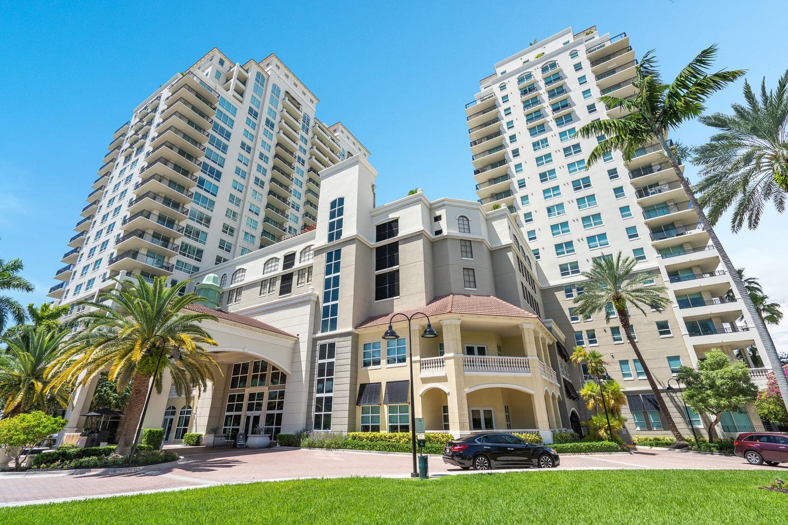 610 W Las Olas Boulevard 417N — photo 4