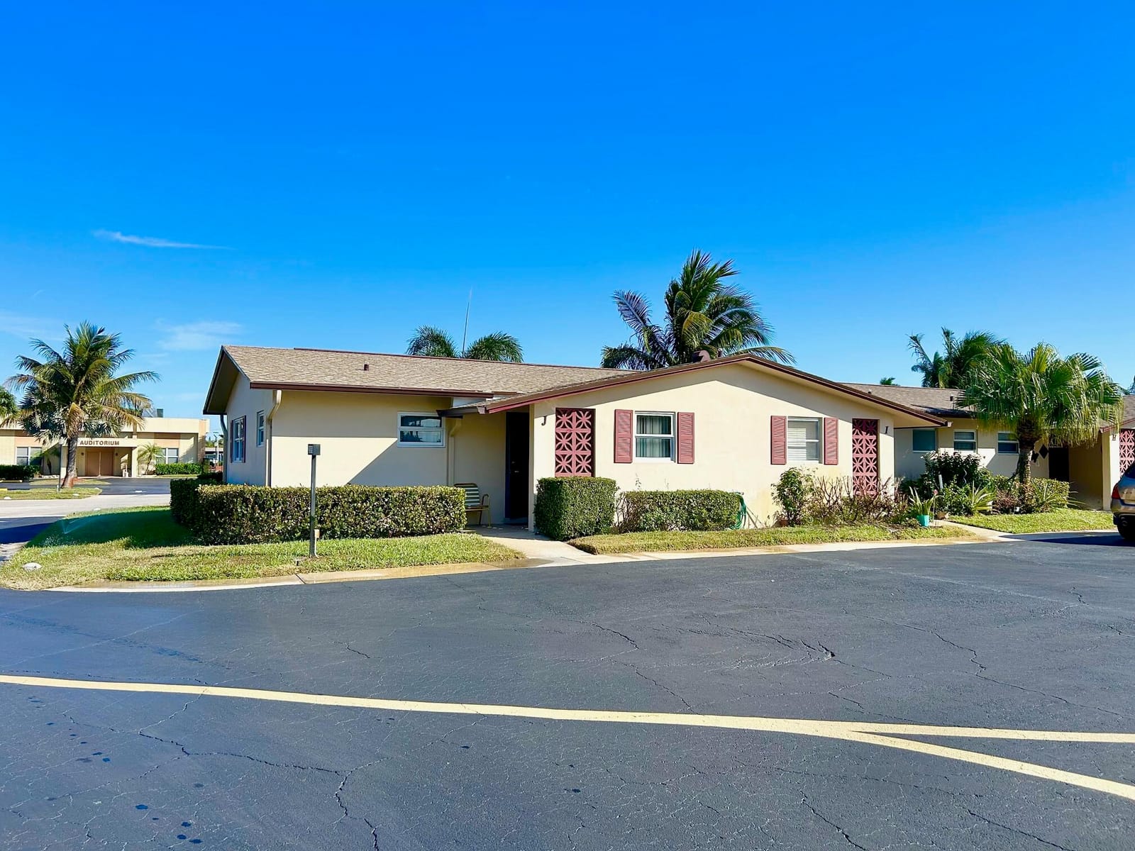 2976 Crosley Drive E J, West Palm Beach, FL 33415