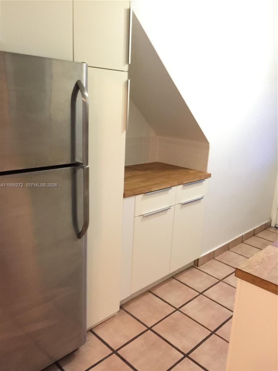 8340 Crespi Boulevard 19 — photo 8