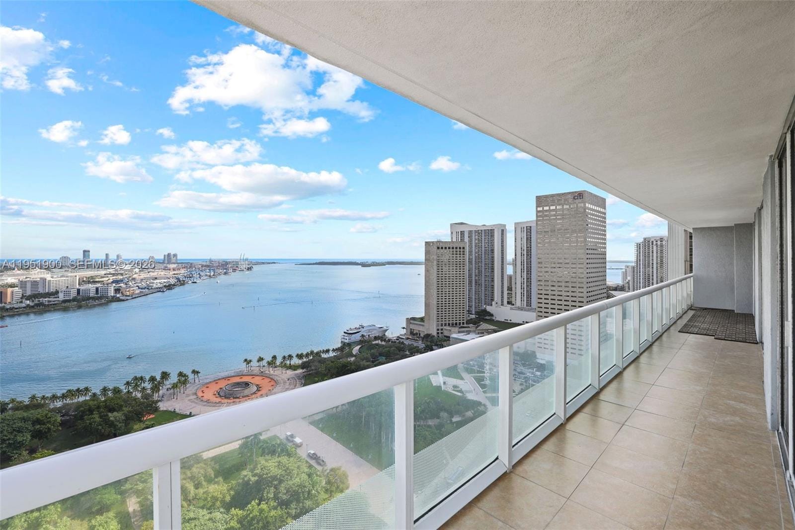 50 Biscayne Boulevard 3102, Miami, FL 33132 photo 12