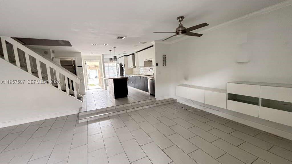 8191 NW 8th Manor 5, Plantation, FL 33324, Plantation