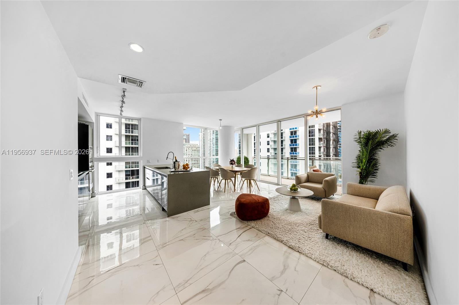 1080 Brickell Avenue 2708 — photo 5