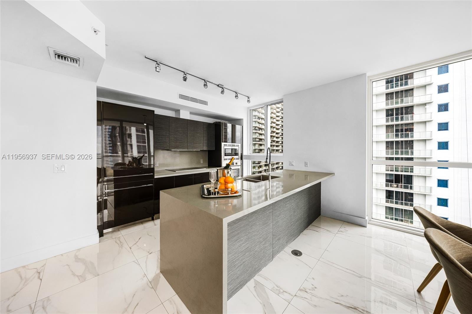 1080 Brickell Avenue 2708 — photo 9