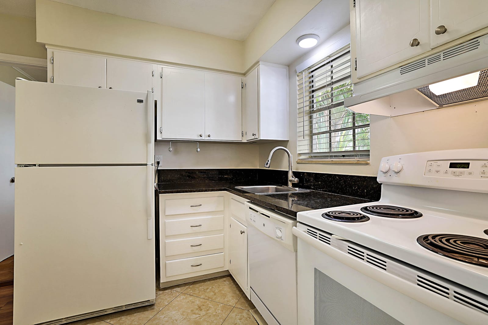 148 Yacht Club Drive 10 — photo 10