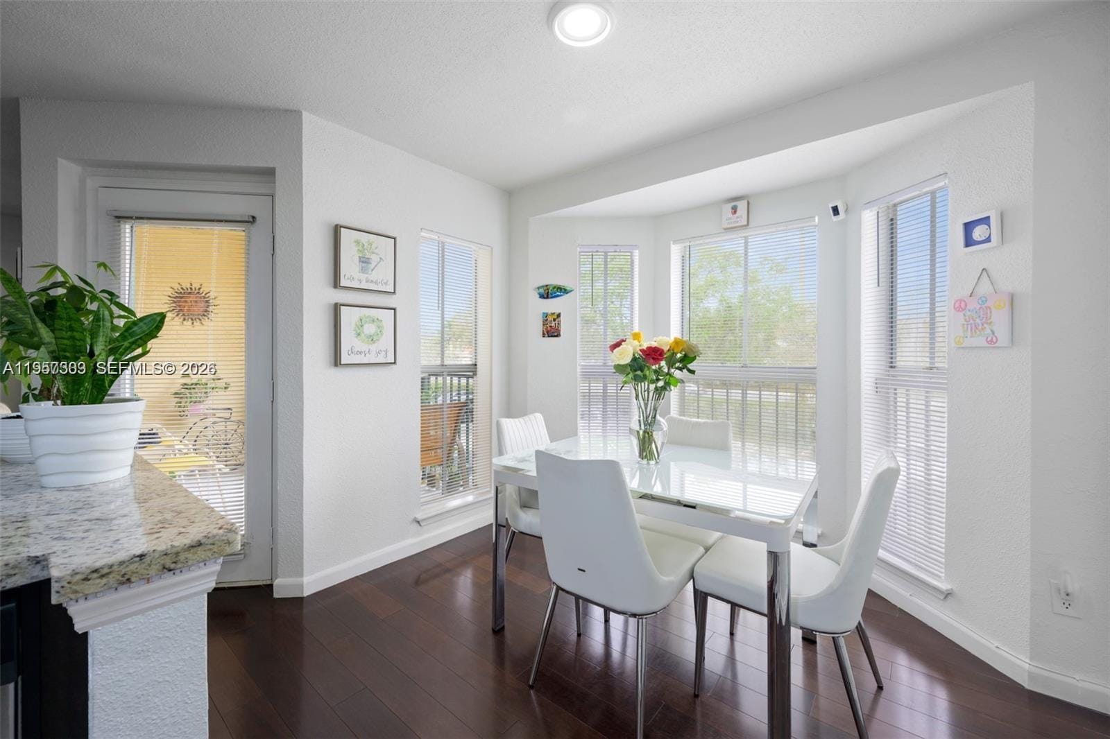 777 Riverside Drive 1521 — photo 8