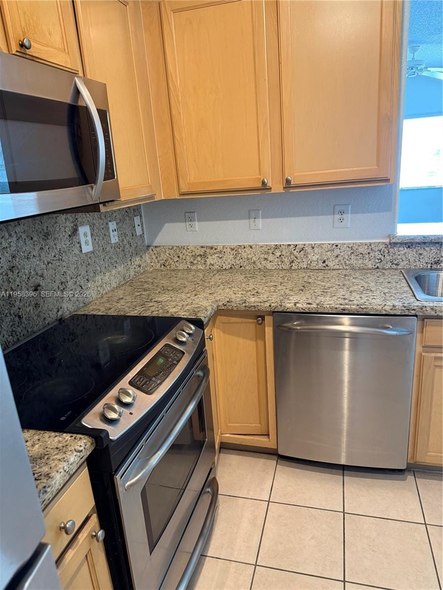 6001 SW 70th Street 301, South Miami, FL 33143 photo 8