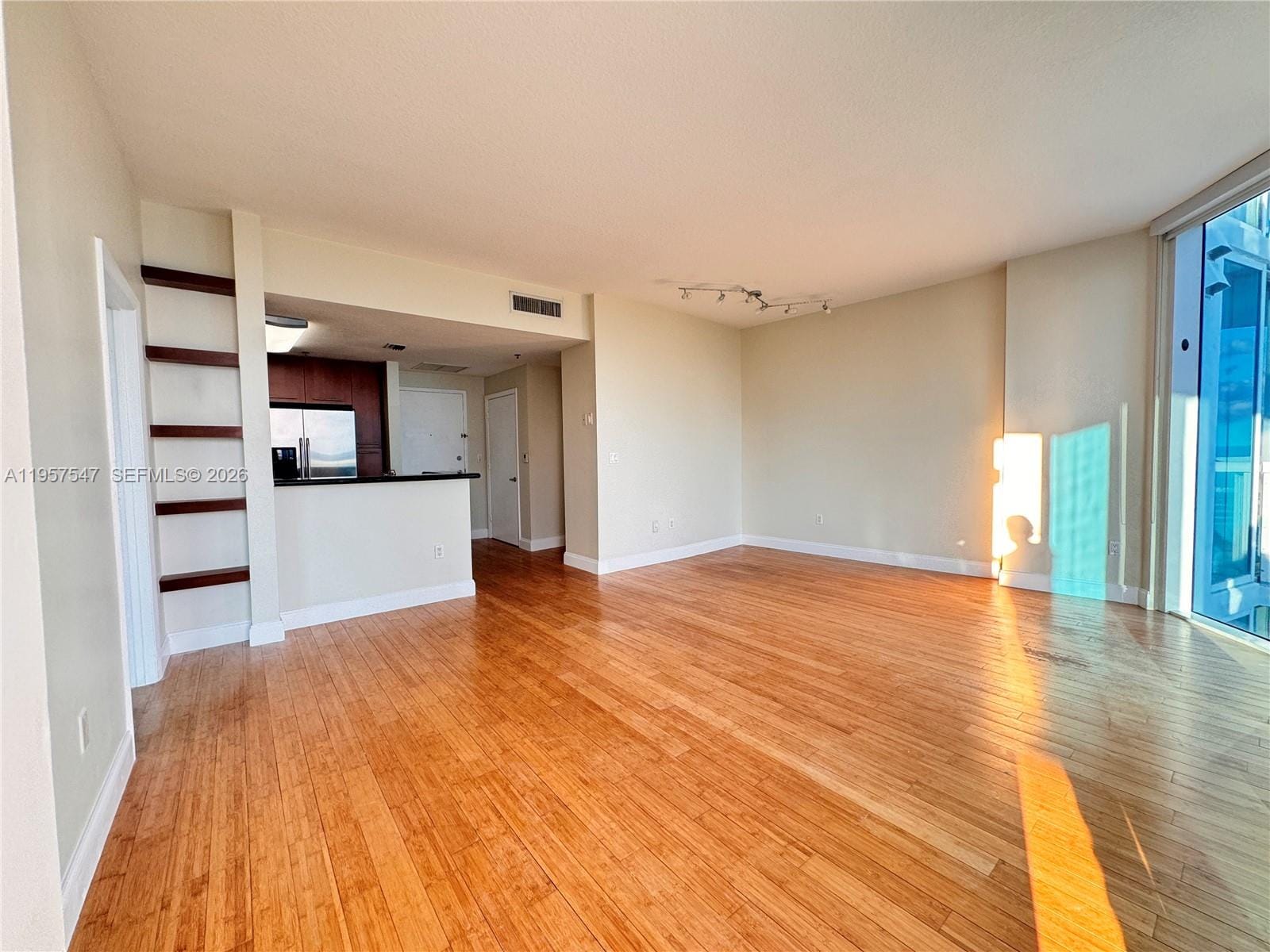 6515 Collins Avenue 905, Miami Beach, FL 33141 photo 11