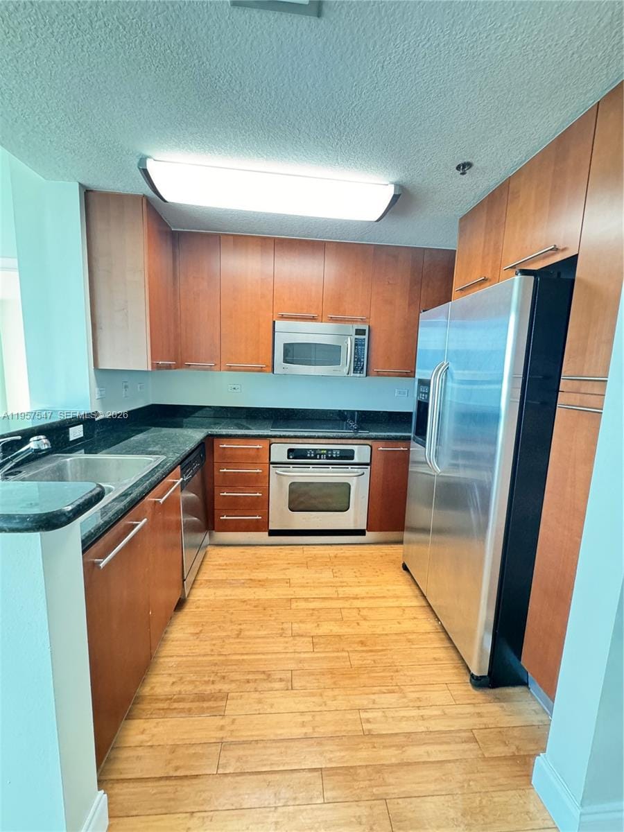6515 Collins Avenue 905, Miami Beach, FL 33141 photo 9